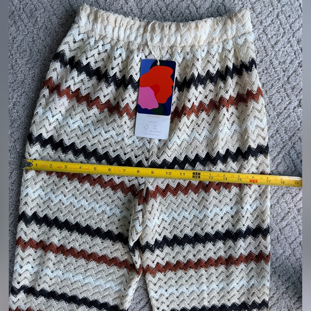 NWT Mister Zimi Resort-Wear Multi Color Chevron
Knit Ibiza Set. Size Small - Picture 7 of 8